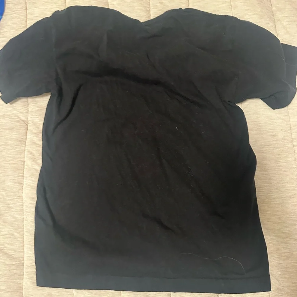 tee - Picture 2 of 2